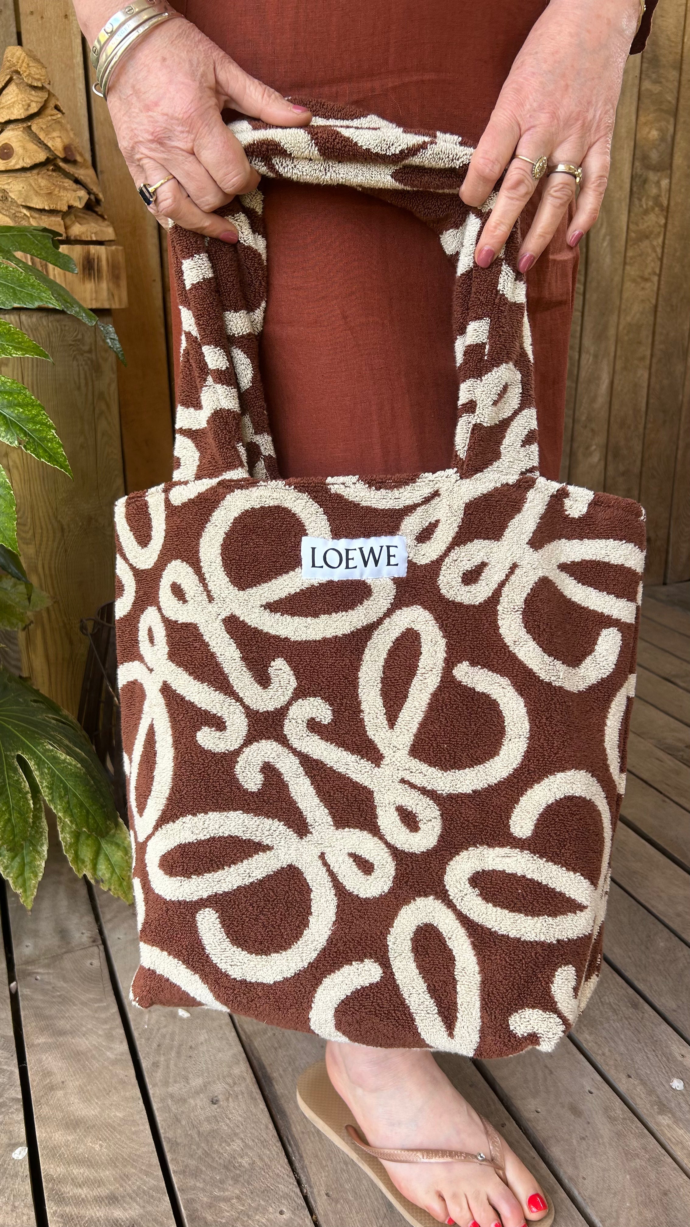 'Loeve Coffee Cream' Tote Bag