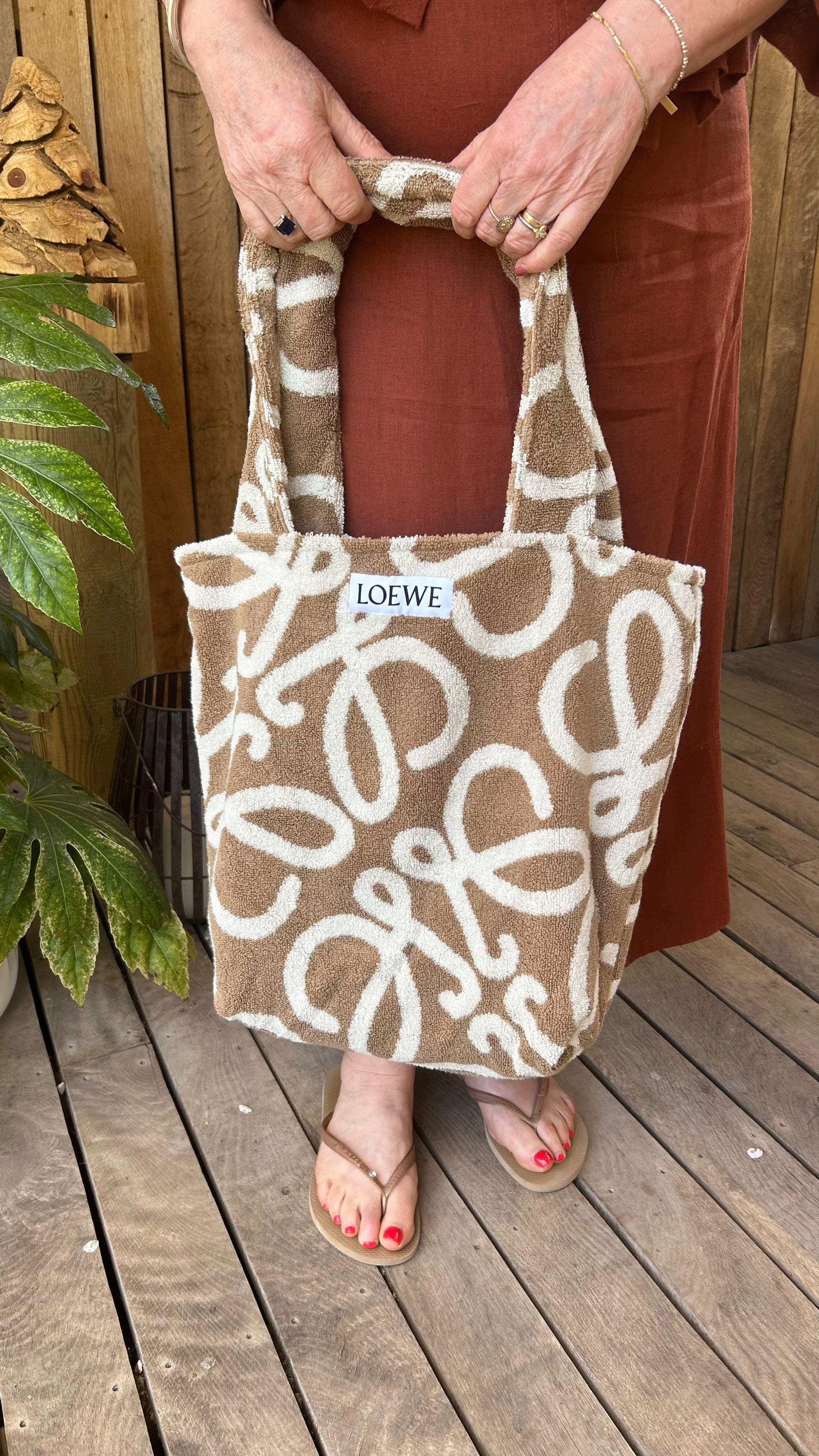 'Loeve Brown & Beige' Tote Bag